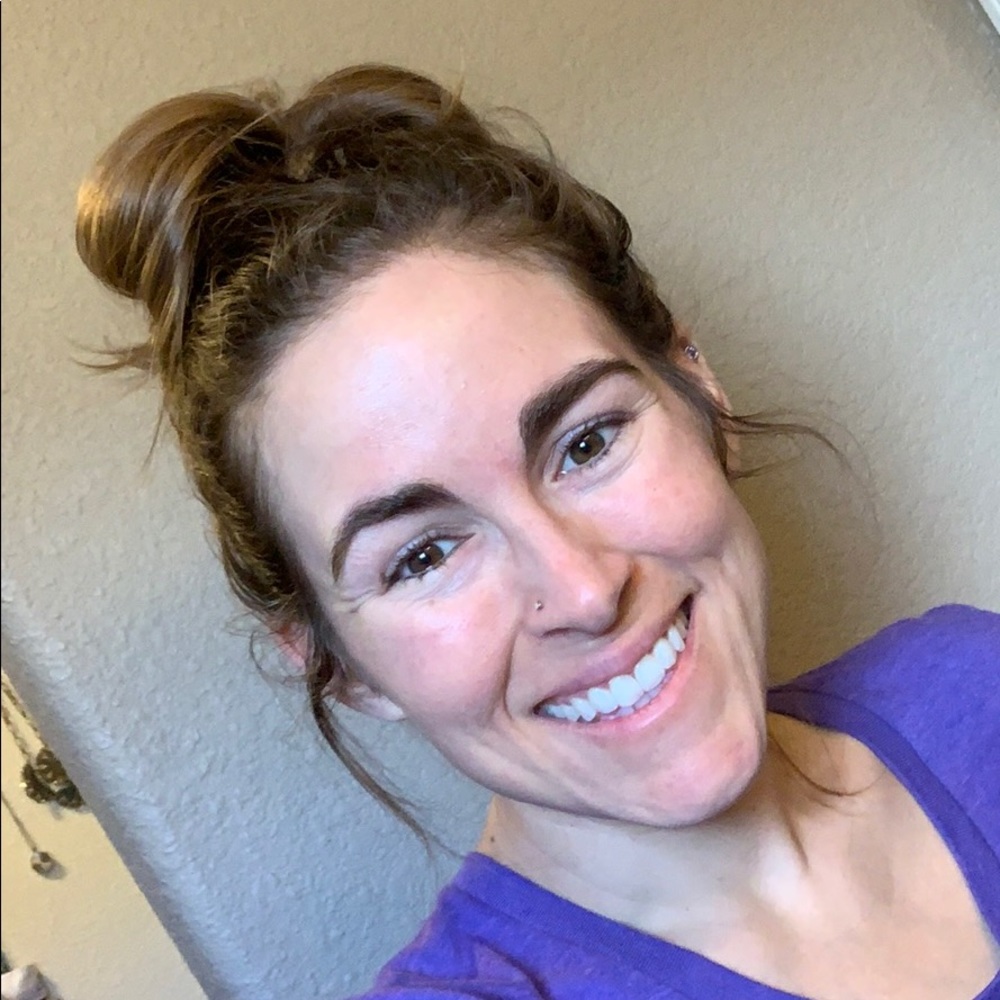 Meet your Posher, Sara